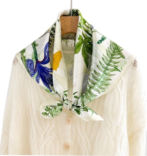 Zijden Sjaal – Halsdoek – Bloemen Vogels – Sjaal Dames - 65 x 65cm